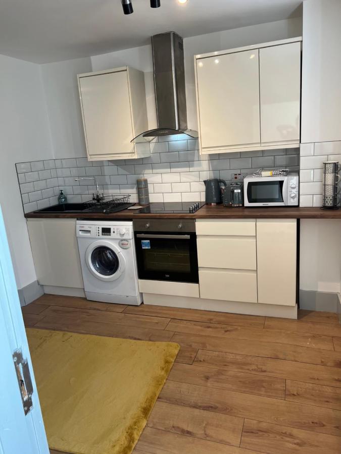 Апартаменты Flat 1 Cairo Street Уоррингтон Экстерьер фото